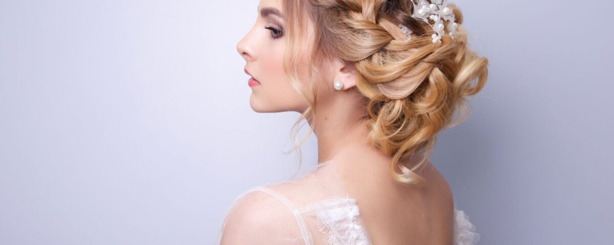 Discover stunning braided bridal hairstyles.